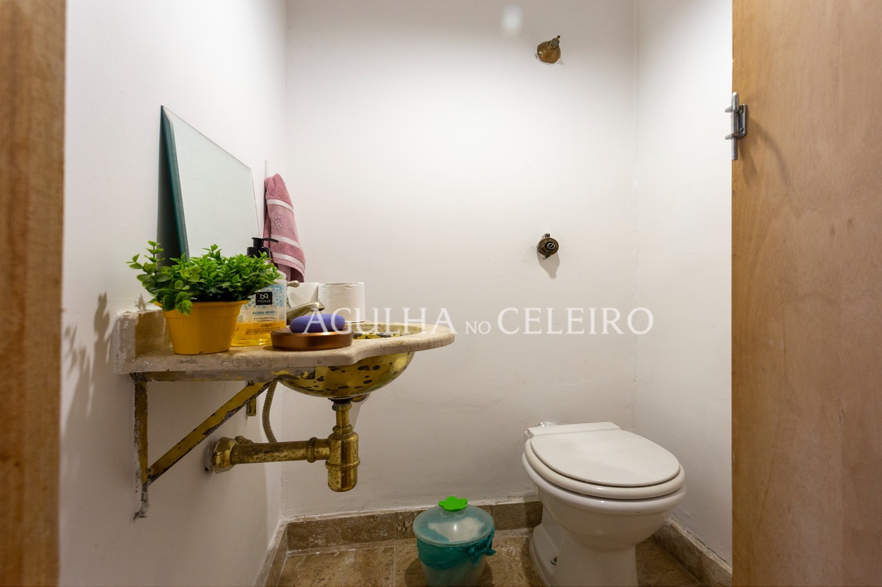 Venda/Moema: No coração do bairro ampla casa com muito conforto ! – 9588 - _MG_6143