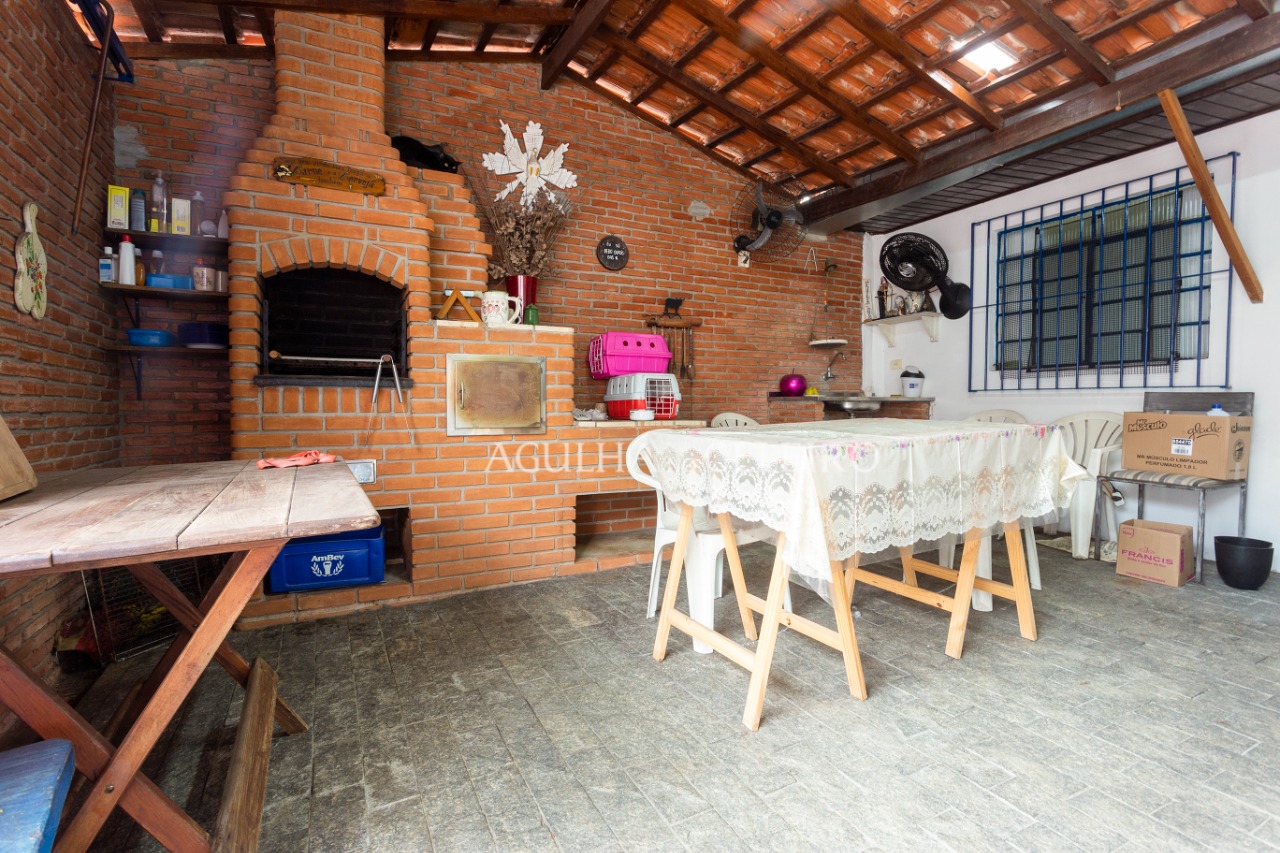 Venda/Moema: No coração do bairro ampla casa com muito conforto ! – 9588 - _MG_6193