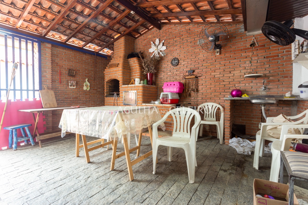 Venda/Moema: No coração do bairro ampla casa com muito conforto ! – 9588 - _MG_6196