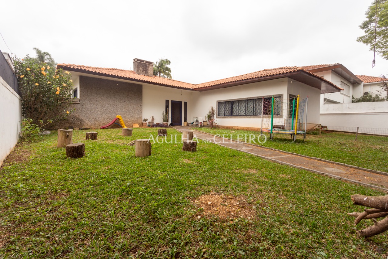Venda/Moema: No coração do bairro ampla casa com muito conforto ! – 9588 - _MG_6248