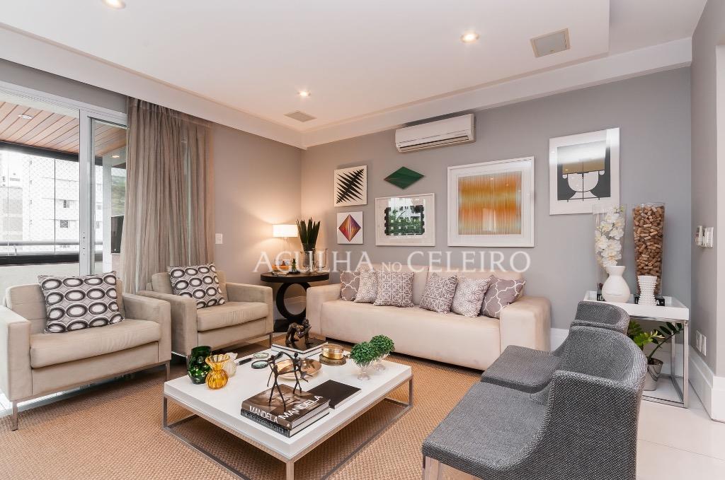 Venda/Moema: reforma irretocável e muito conforto! – AP4085