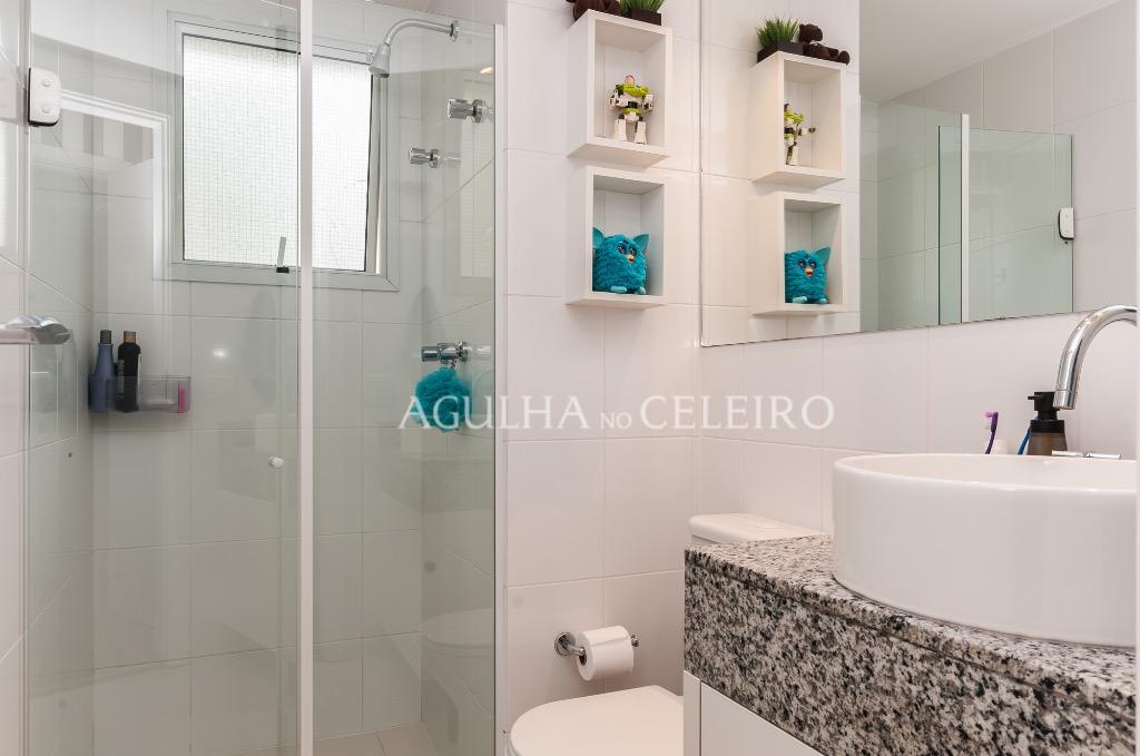 Venda/Moema: reforma irretocável e muito conforto! – AP4085