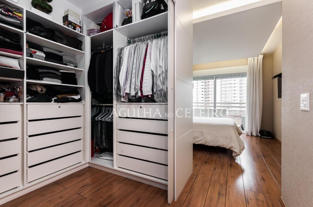 Venda/Moema: reforma irretocável e muito conforto! – AP4085