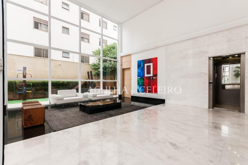 Venda/Moema: reforma irretocável e muito conforto! – AP4085