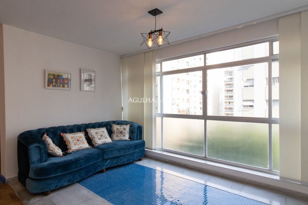 Venda/Jardim Paulista: Apartamento muito amplo. – AP7752