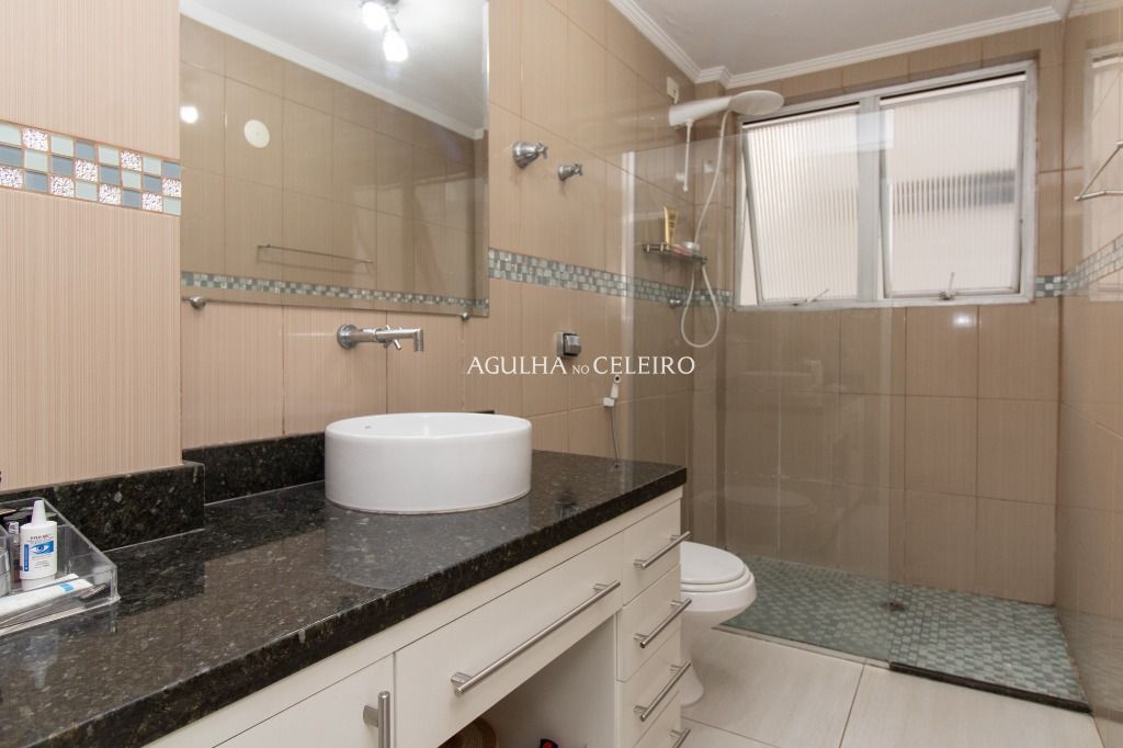 Venda/Jardim Paulista: Apartamento muito amplo. – AP7752