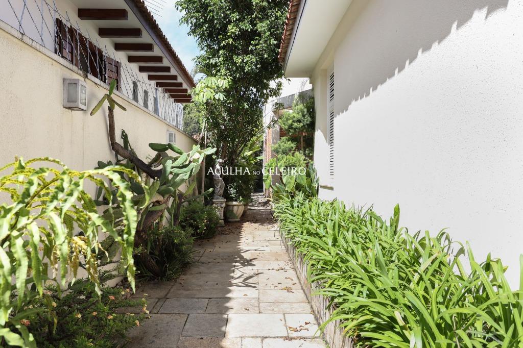 Venda/Pinheiros: Casa ampla e aconchegante! – CA0940