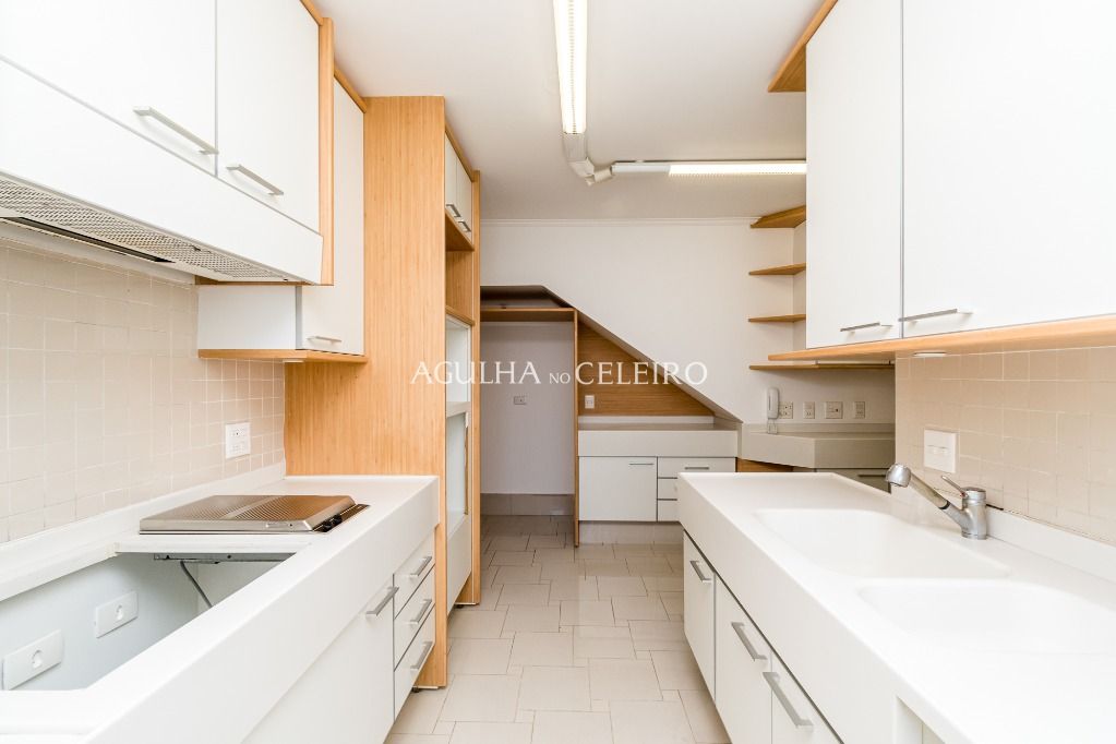 Venda/Locação/Campo Belo: Cobertura para Modernizar e Ser Feliz! – CO0792