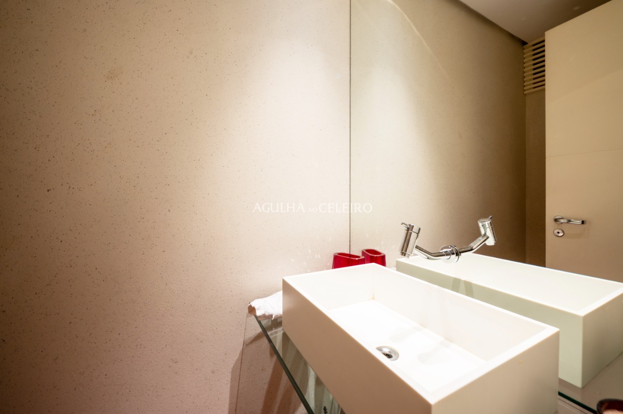 Apartamento reformado a meia quadra do Paulistano. – 13488 - DSC_4417