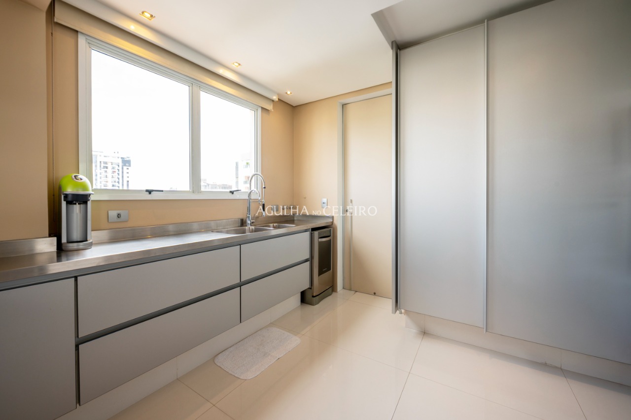 Cobertura linda a venda no melhor de Moema – 13668 - DSC_7572