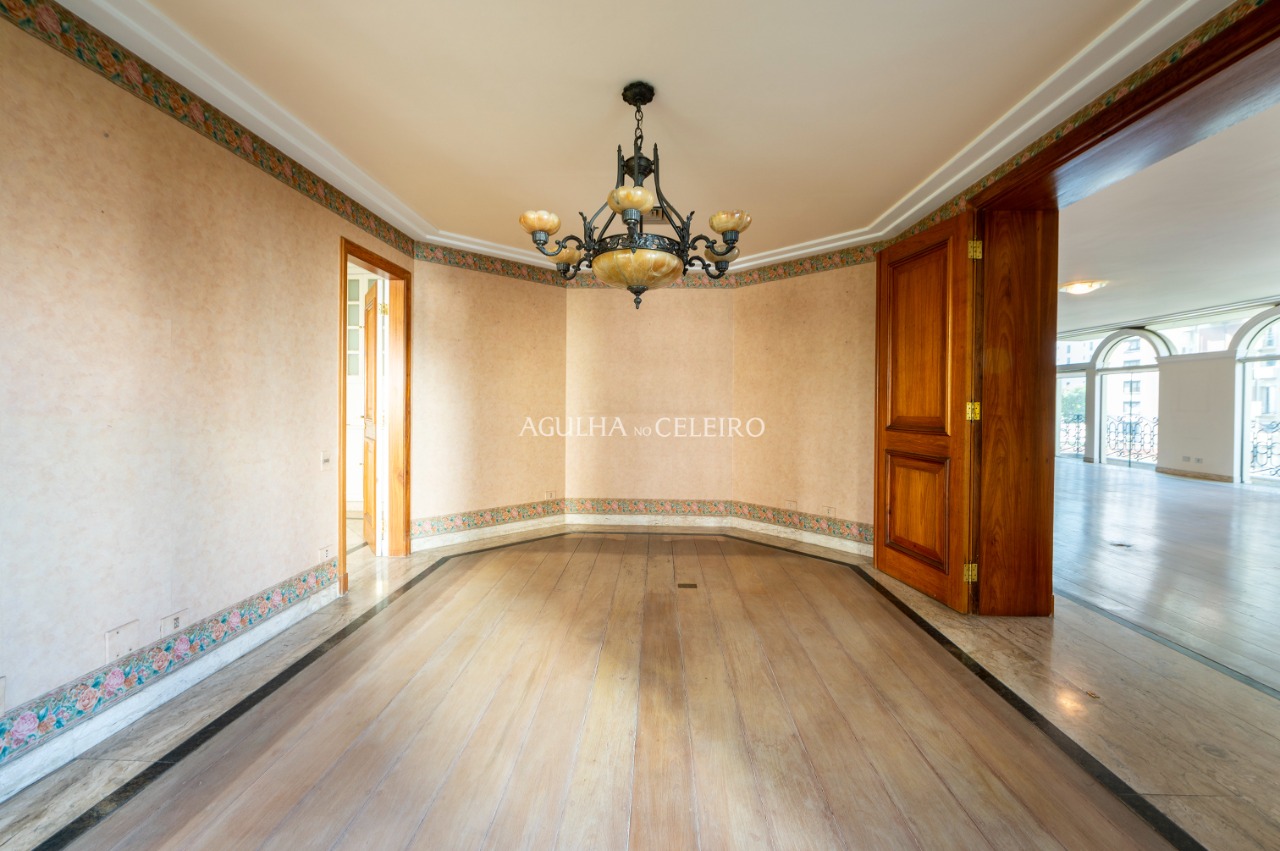 Condomínio elegante neo-clássico, com todo conforto e segurança no Jardim Paulista. – 13708