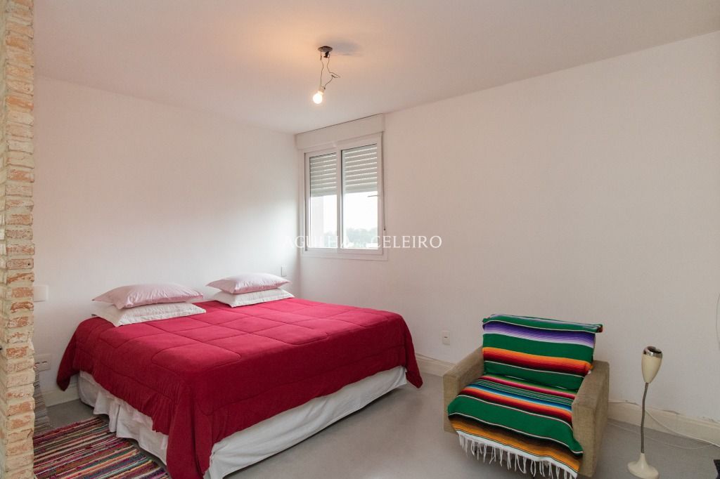 Venda/Vila Nova Conceição: Vista livre e perto do Ibirapuera – AP8382