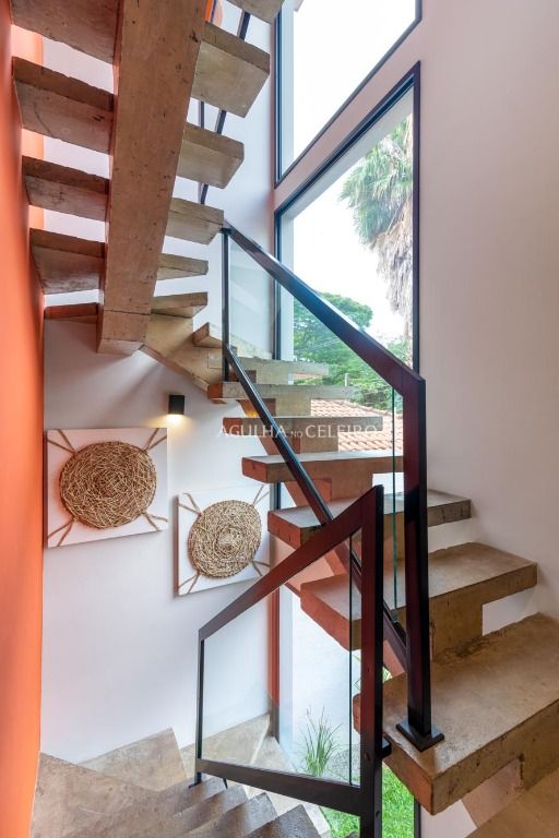 Venda/Moema: Casa Novinha e Apaixonante! – CA1181