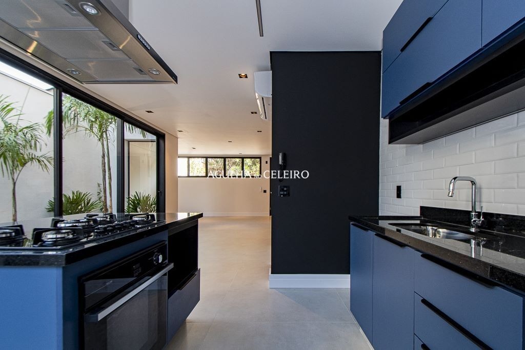 Casa de vila reformada e toda linda na Vila Olímpia. – 13935