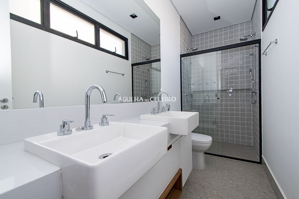 Casa de vila reformada e toda linda na Vila Olímpia. – 13935