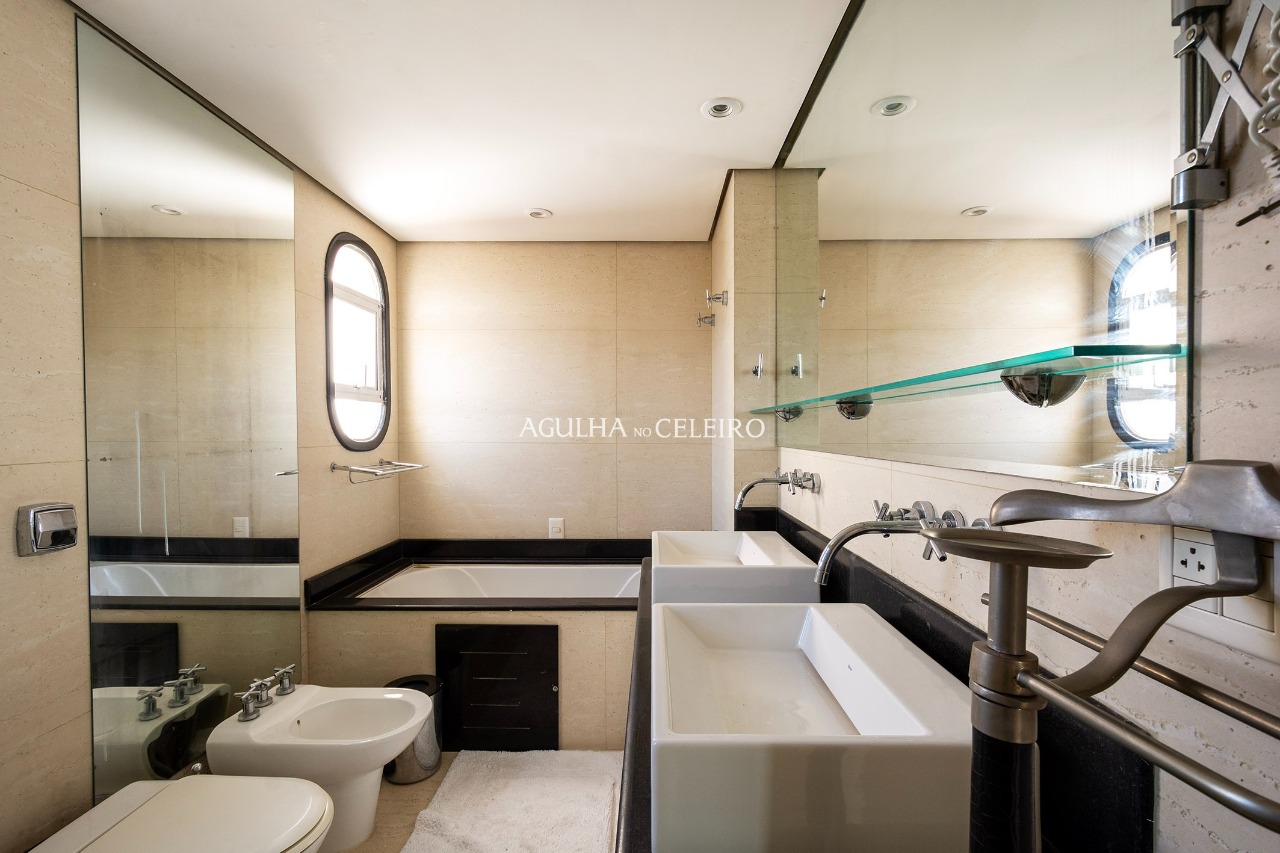 Cobertura para venda no Brooklin com privacidade e sofisticação! – 13940 - DSC_2275