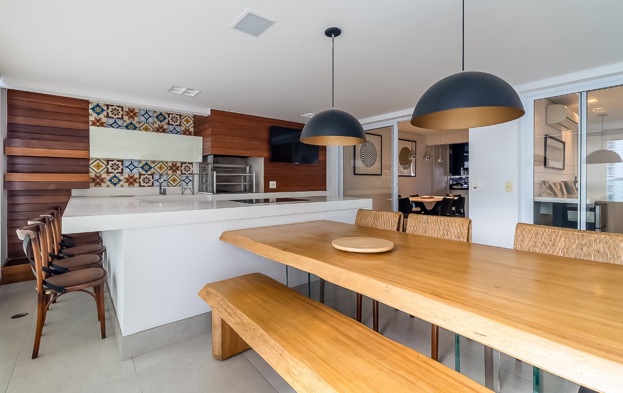 Apartamento com projeto iluminado e cheio de beleza, em condomínio clube, no melhor de Moema. – 13976