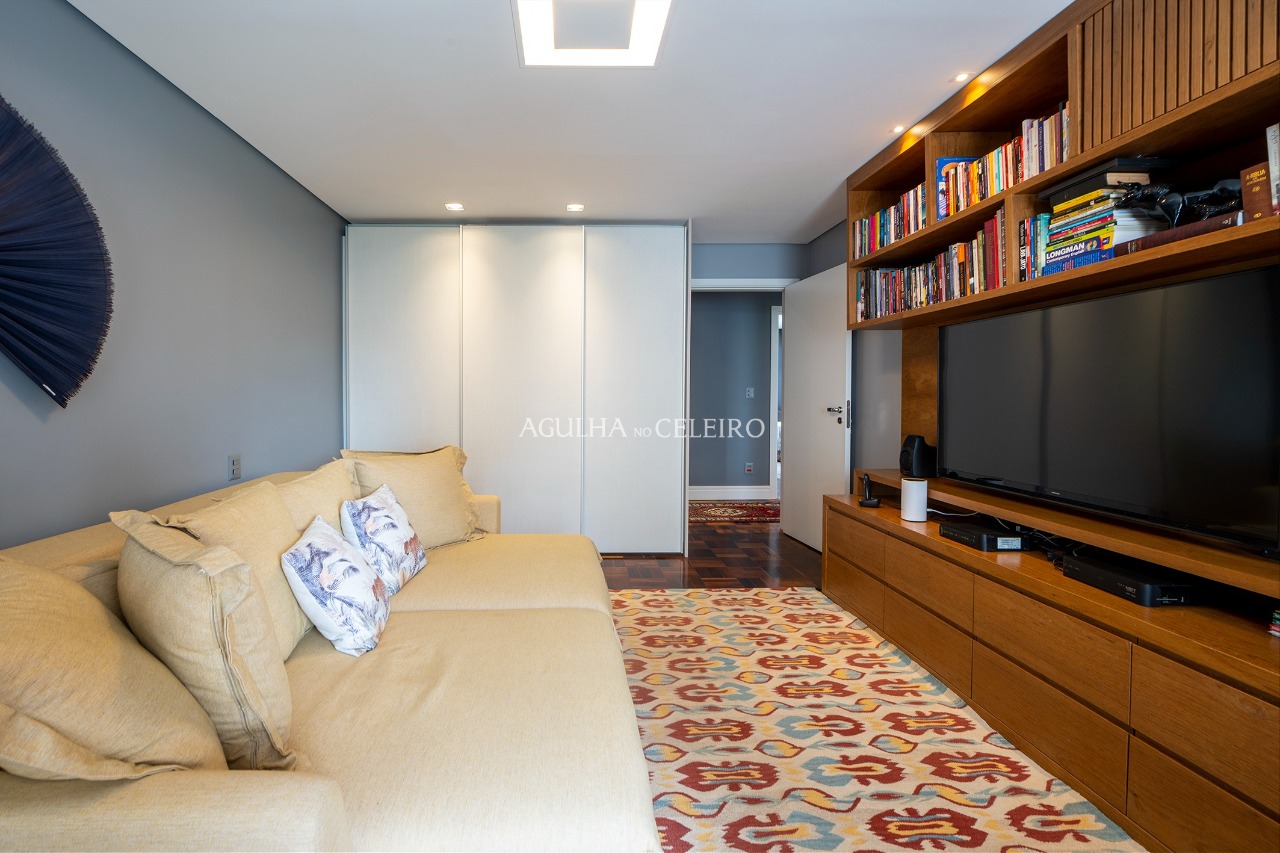 Lindo apartamento inteiramente reformado na parte plana do Jardim América! – 12615