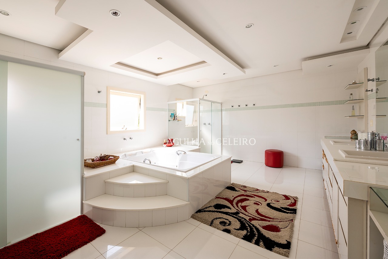 Venda/ Campo Belo: Casa aconchegante e com integração com a natureza! – 9849