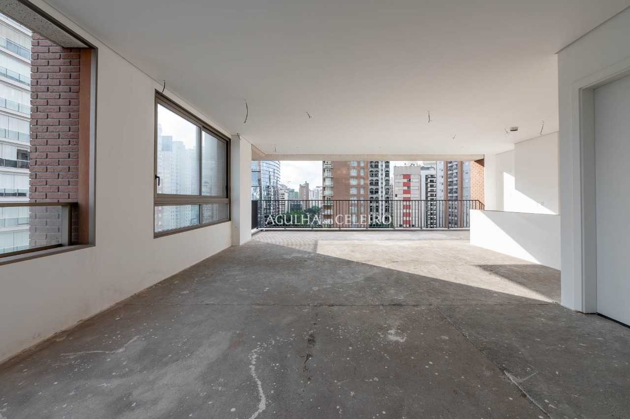 Apartamento à venda no Itaim Bibi – 14579