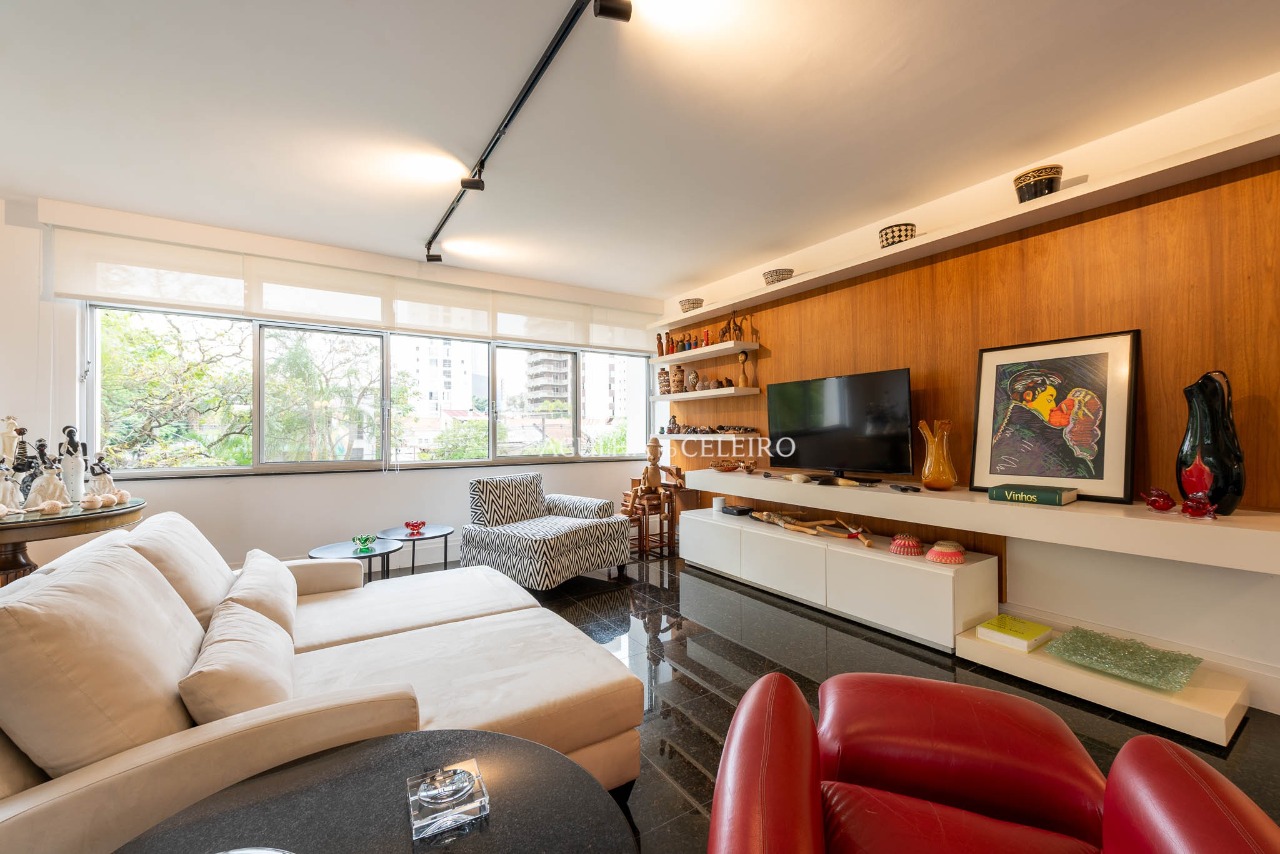 Apartamento com ambientes generosos e muito bem iluminados, no melhor de Pinheiros. – 15015