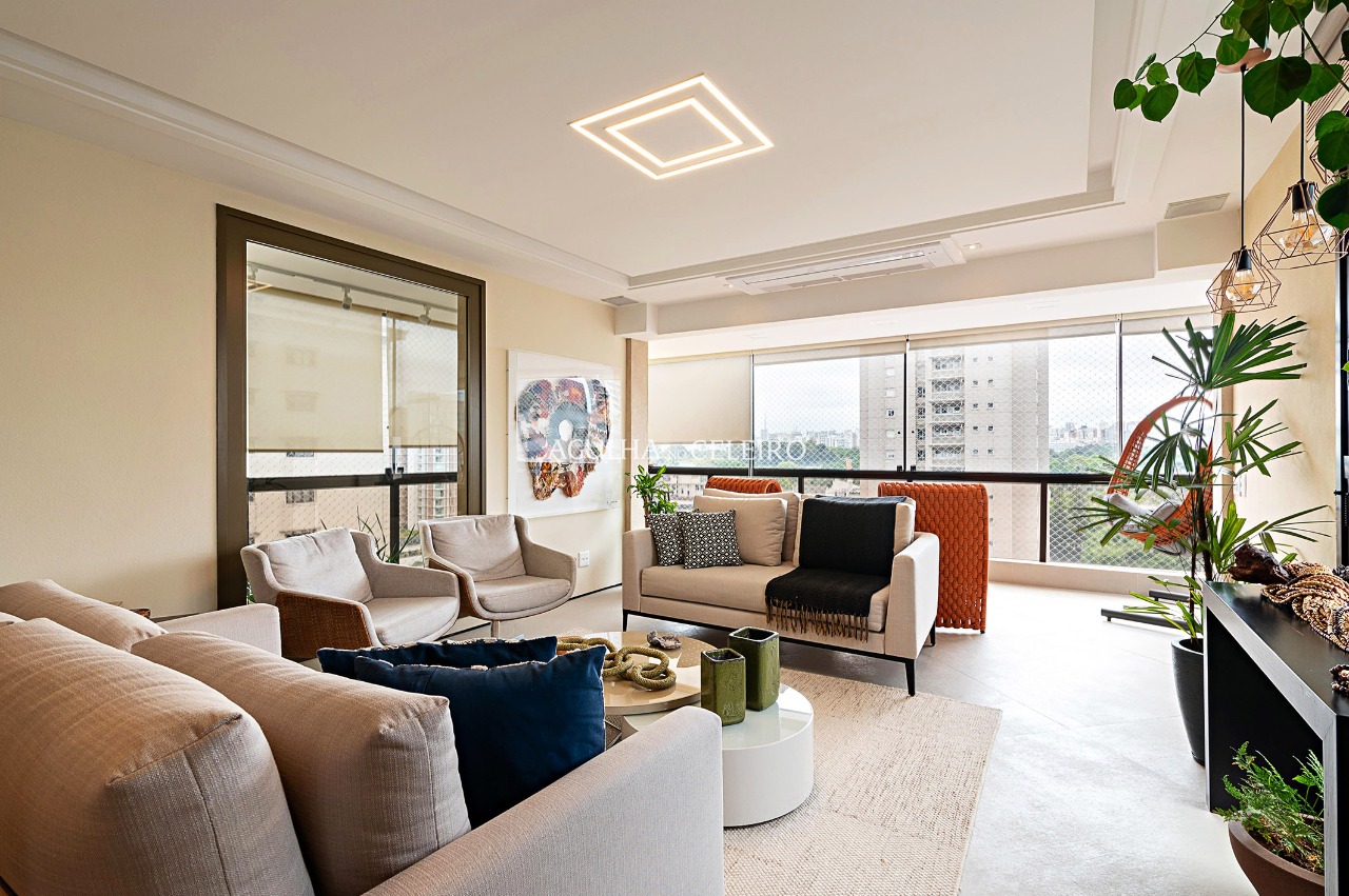 Totalmente Reformado, vista linda, fora de rota e muito conforto para venda em Moema. – AP7591