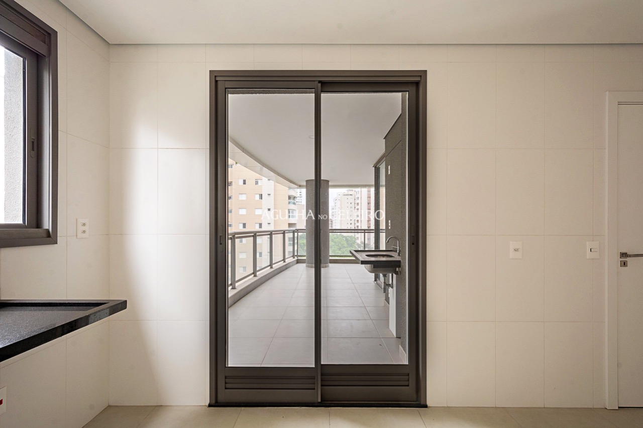 Apartamento à venda em excelente localização no Itaim. – 15411 - DSC_8781