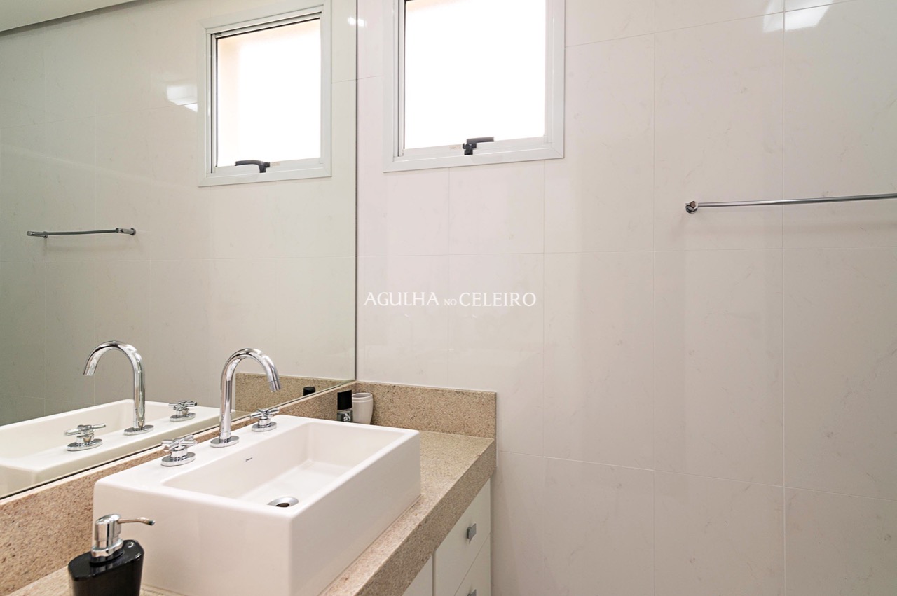 Apartamento com varanda gourmet à venda no Itaim Bibi – 9105 - DSC_5049