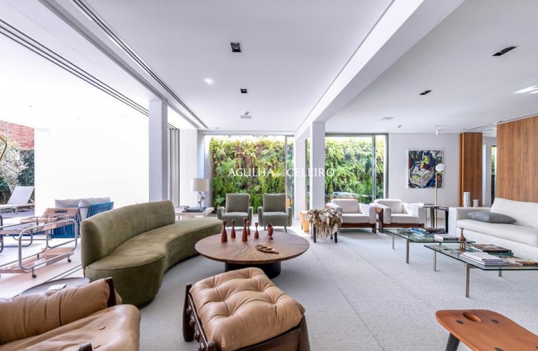 Linda casa a venda no Brooklin conforto, privacidade e muito espaço ! – 13820