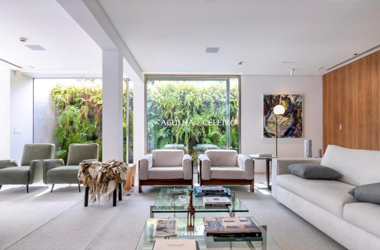Linda casa a venda no Brooklin conforto, privacidade e muito espaço ! – 13820
