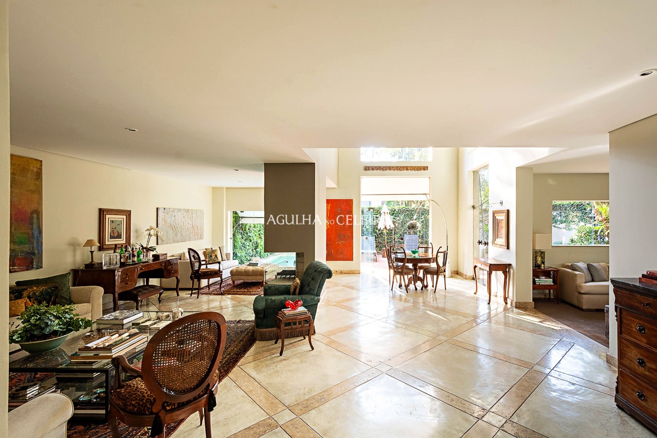 Casa deliciosa numa das melhores ruas do Jardim Paulista – 14545