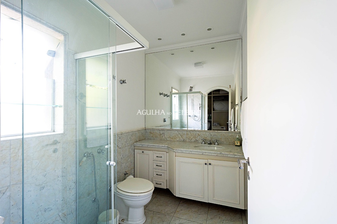 Casa deliciosa numa das melhores ruas do Jardim Paulista – 14545