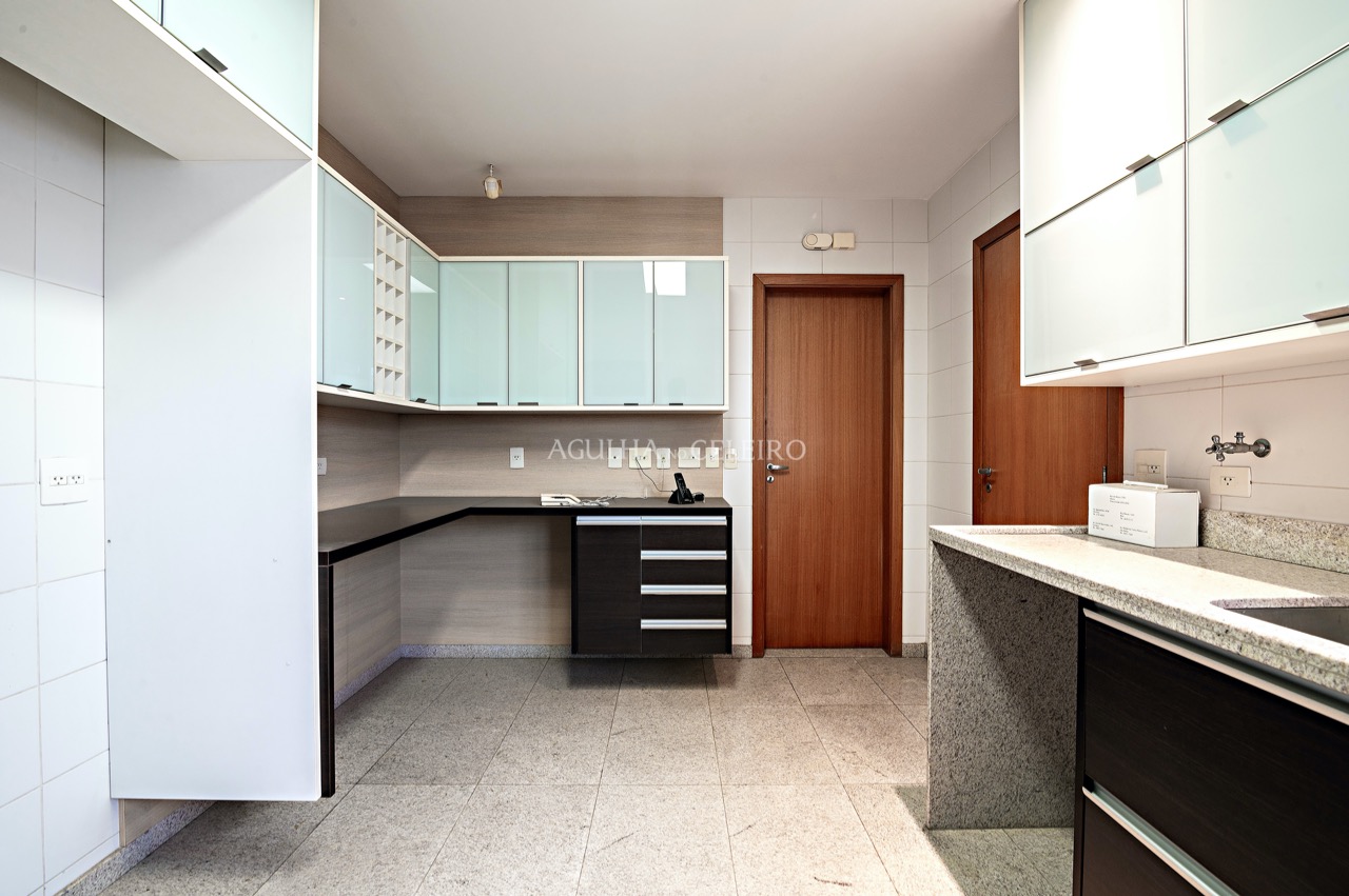 Apartamento com varanda gourmet e vista ampla urbana num prédio com Lazer – 16596 - DSC_1281