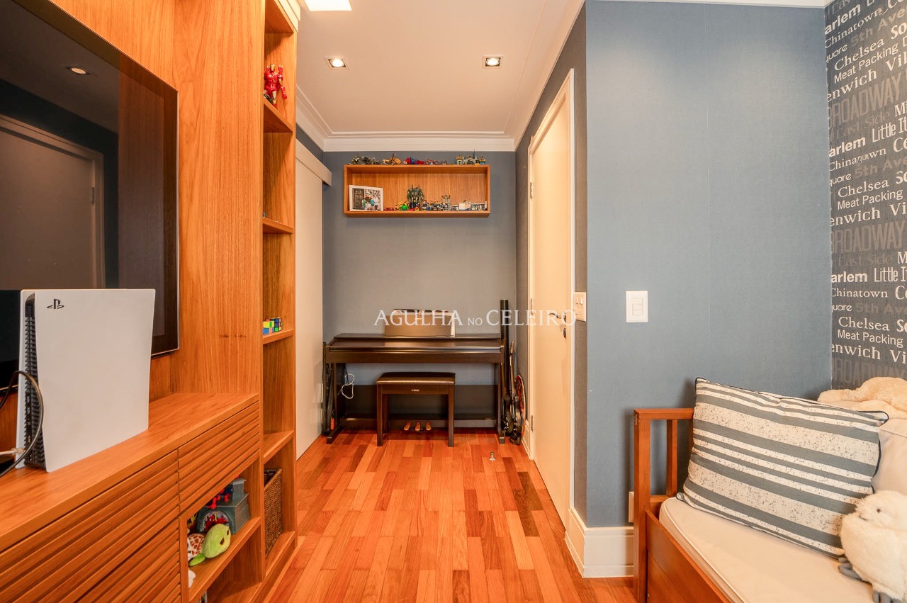 Beleza e sofisticação neste lindo apartamento reformado. – AP0668