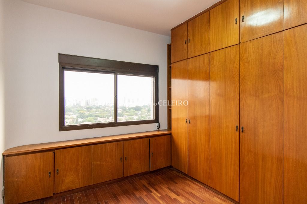 Locação/Jardim Paulista: Vista livre – AP8080