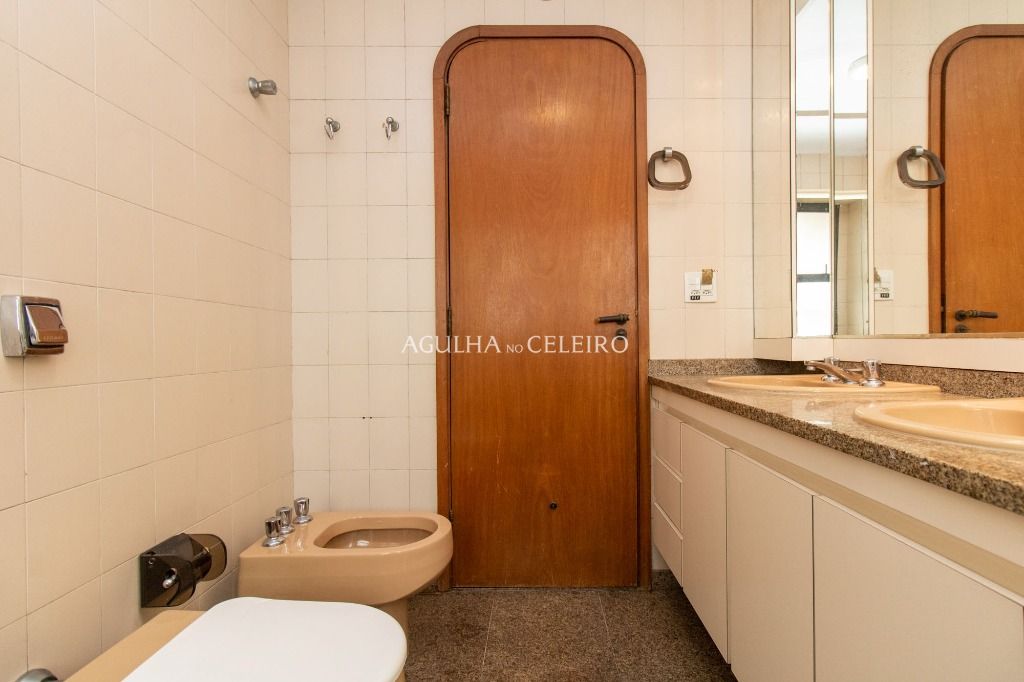 Locação/Jardim Paulista: Vista livre – AP8080