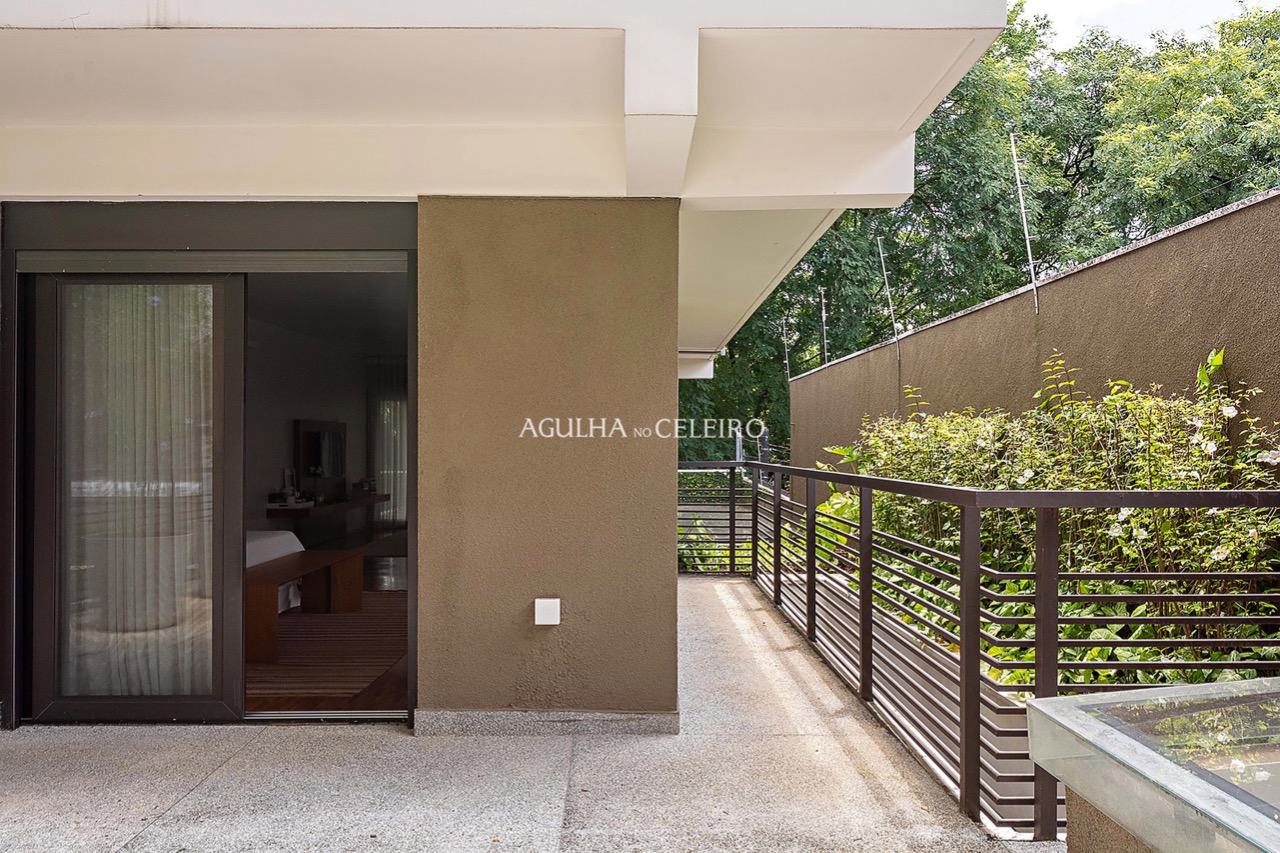 Casa com piscina à venda no Jardim Guedala – 16098 - DSC_0851-HDR