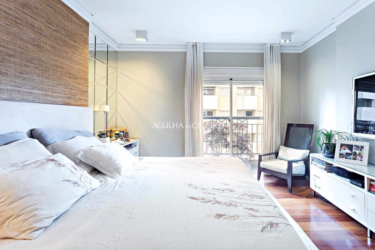 Apartamento amplo, claro e iluminado no melhor de Moema Pássaros. – 16258 - _MG_5822