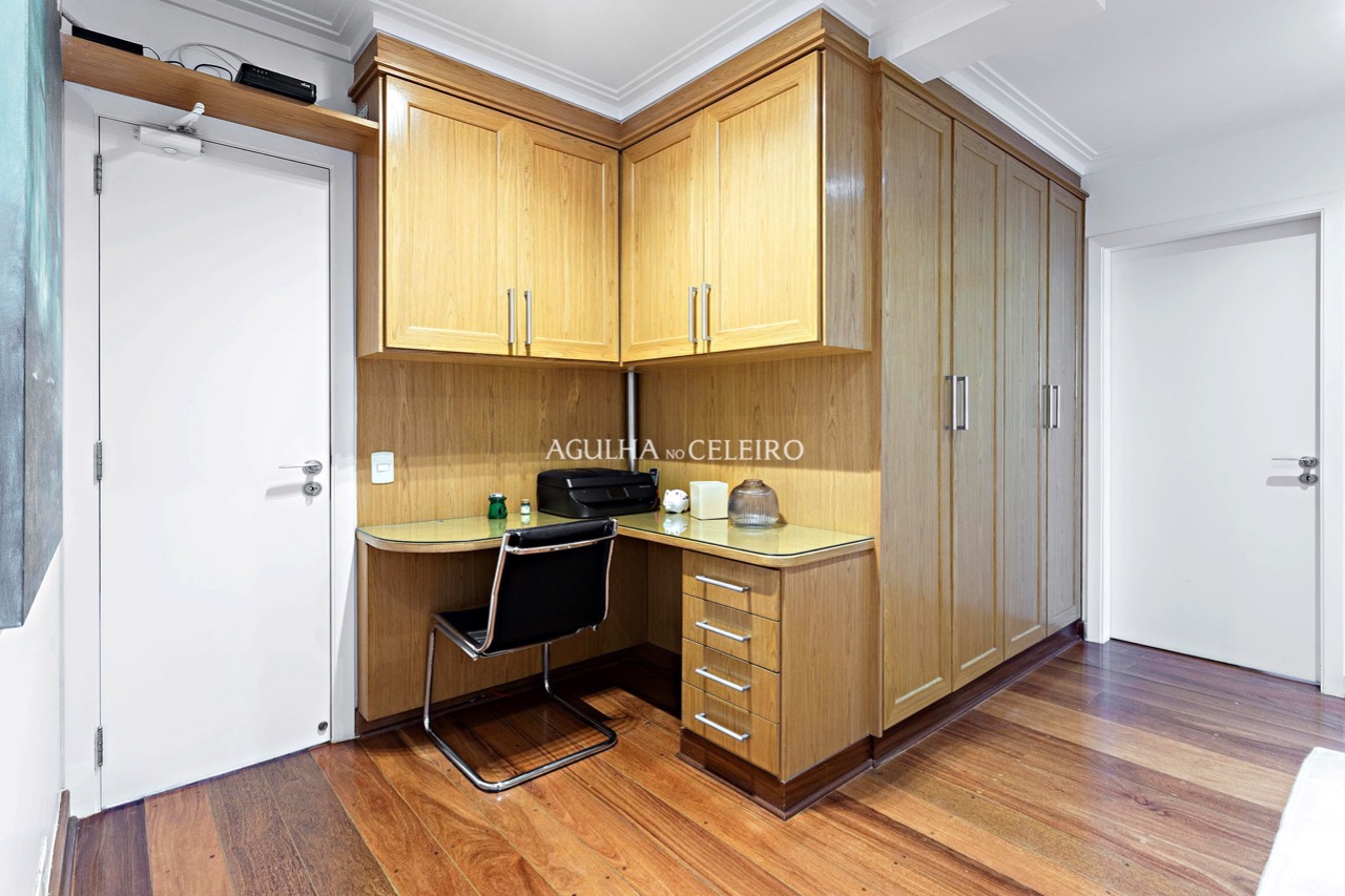 Apartamento amplo, claro e iluminado no melhor de Moema Pássaros. – 16258 - _MG_5848