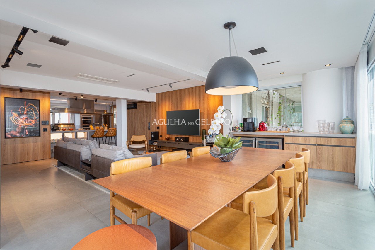 Apartamento impecável mobiliado e decorado á venda no Itaim Bibi. – 9158 - Sala-2