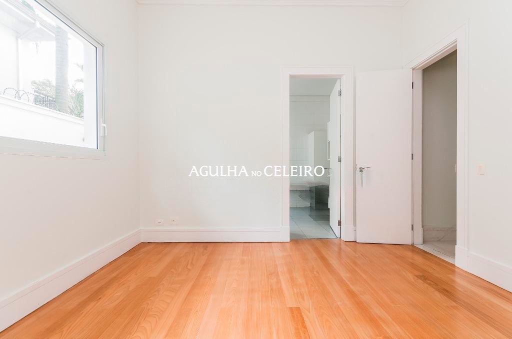 Linda casa com arquitetura contemporânea no Jardim América. – CA0440 - imovel-19756-12