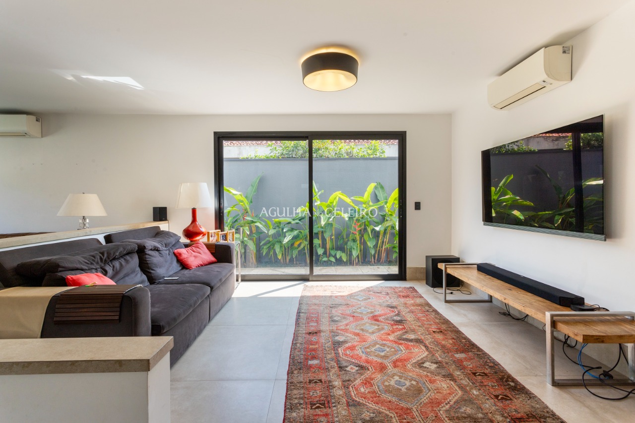 Linda casa em localização privilegiada – CA0912 - IMG_0377