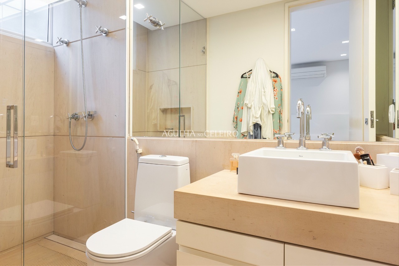 Linda casa de condomínio à venda no Campo Belo. – CA1069 - imovel-23914-19