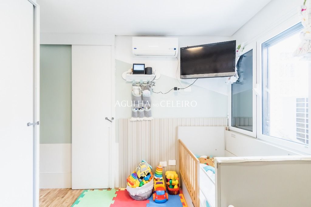 Cobertura charmosa no miolo do Itaim para venda. – CO0852