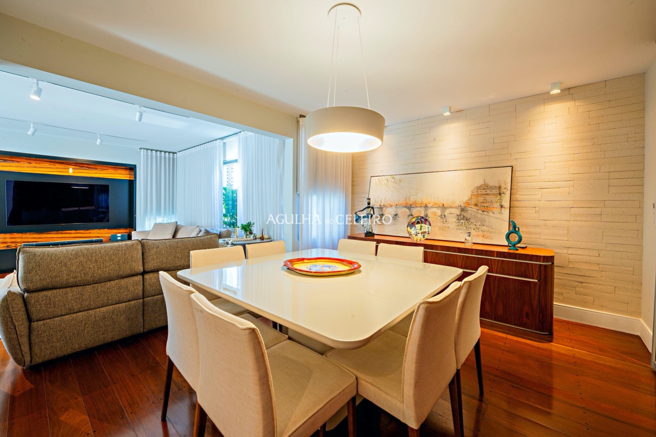 Apartamento reformado em Moema Pássaros, fora da rota de aviões – 16781