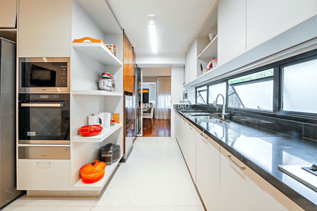 Apartamento reformado em Moema Pássaros, fora da rota de aviões – 16781