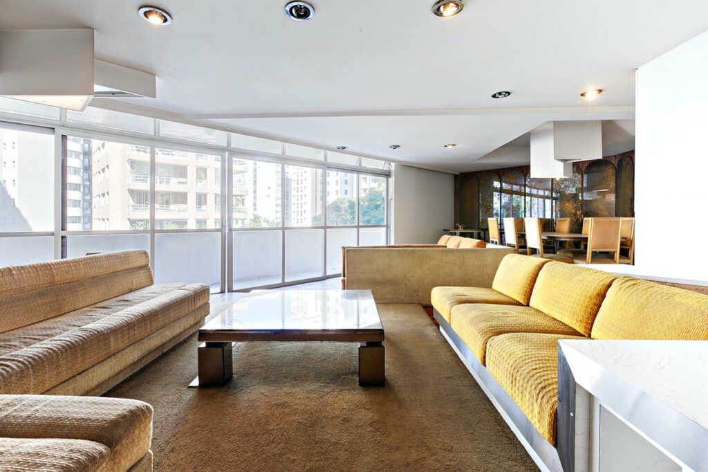 Apartamento espaçoso para personalizar à venda no Jardim América – 16828