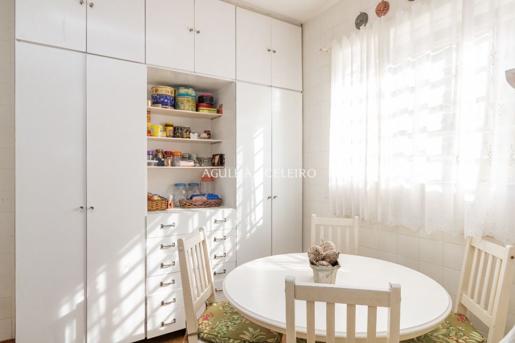 Casa espaçosa à venda na Vila Olímpia – CA1092