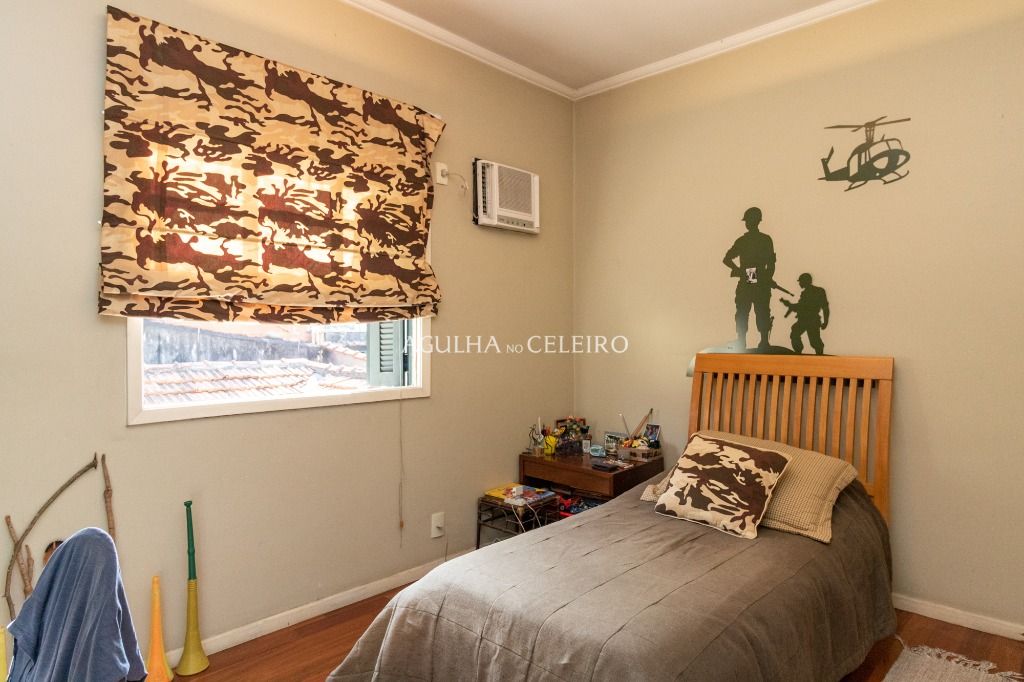 Casa espaçosa à venda na Vila Olímpia – CA1092