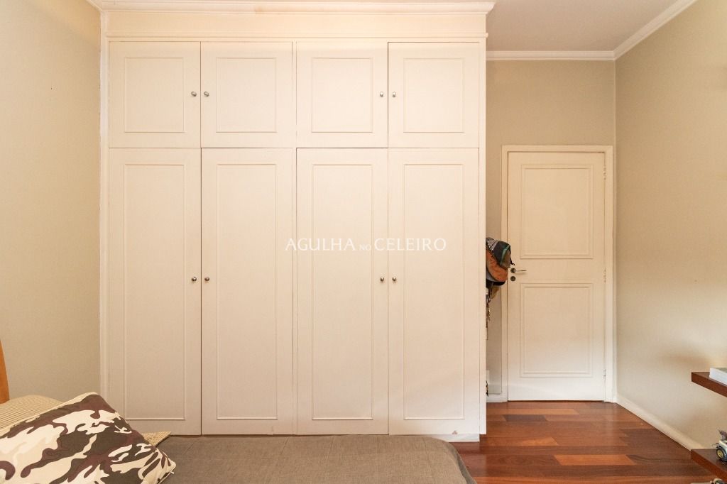 Casa espaçosa à venda na Vila Olímpia – CA1092